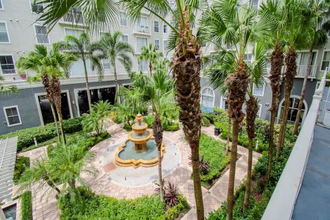 Copropriété à vendre à Tampa, Floride: 3 chambres, 124.86 m2 № 2127871 - photo 18