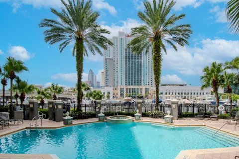 Copropriété à vendre à Tampa, Floride: 3 chambres, 124.86 m2 № 2127871 - photo 28