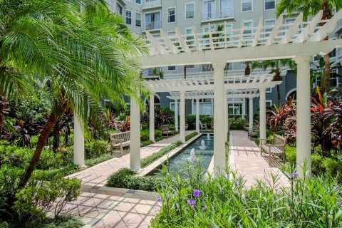 Copropriété à vendre à Tampa, Floride: 3 chambres, 124.86 m2 № 2127871 - photo 2