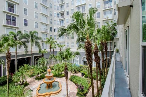 Copropriété à vendre à Tampa, Floride: 3 chambres, 124.86 m2 № 2127871 - photo 21