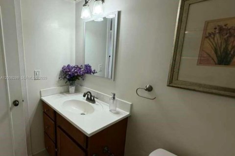 Copropriété à louer à North Miami Beach, Floride: 1 chambre, 72.46 m2 № 2071018 - photo 15
