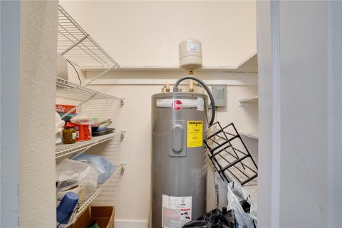 Купить коммерческую недвижимость в Тампа, Флорида 8 спален, 242.1м2, № 2139989 - фото 17