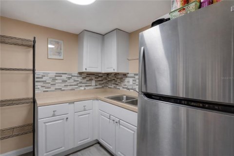 Купить коммерческую недвижимость в Тампа, Флорида 8 спален, 242.1м2, № 2139989 - фото 29