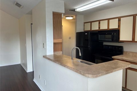 Condo in Orlando, Florida, 1 bedroom № 2095350 - photo 5