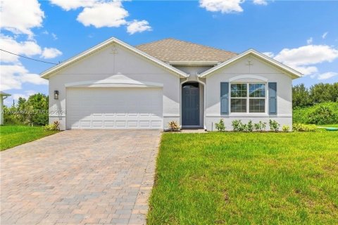 Villa ou maison à LaBelle, Floride 4 chambres, 169.83 m2 № 2397612