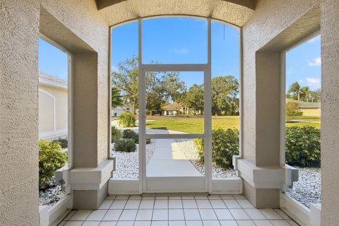 Casa en venta en Weeki Wachee, Florida, 3 dormitorios, 194.17 m2 № 2144867 - foto 3