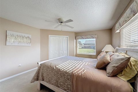 Casa en venta en Weeki Wachee, Florida, 3 dormitorios, 194.17 m2 № 2144867 - foto 26