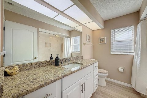Casa en venta en Weeki Wachee, Florida, 3 dormitorios, 194.17 m2 № 2144867 - foto 22