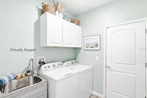 Casa en venta en Palm Bay, Florida, 4 dormitorios, 222.59 m2 № 2199881 - foto 13
