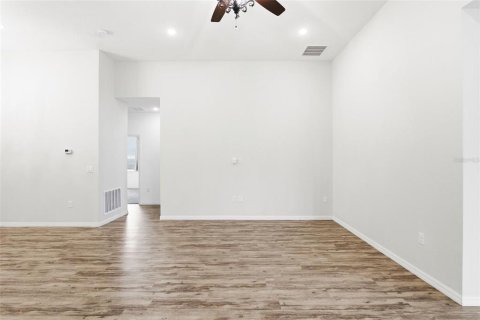 Casa en venta en Palm Bay, Florida, 4 dormitorios, 222.59 m2 № 2199881 - foto 12