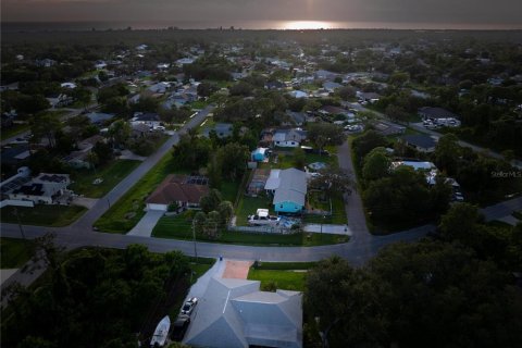 Купить виллу или дом в Венеция, Флорида 10 комнат, 168.71м2, № 1912476 - фото 18