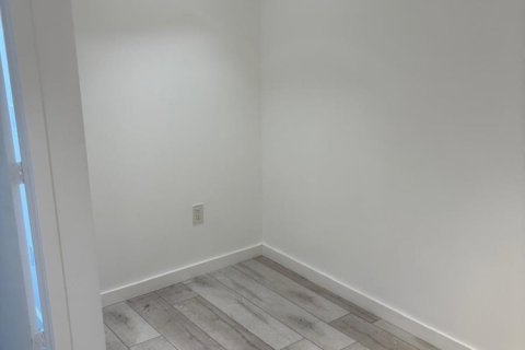 Condominio en alquiler en Sunny Isles Beach, Florida, 1 dormitorio, 93.37 m2 № 2387255 - foto 11