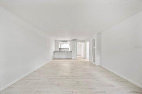 Condominio en venta en Clearwater, Florida, 2 dormitorios, 97.55 m2 № 1857631 - foto 7