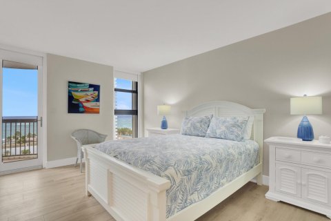 Condo in Pompano Beach, Florida, 2 bedrooms  № 2084135 - photo 28