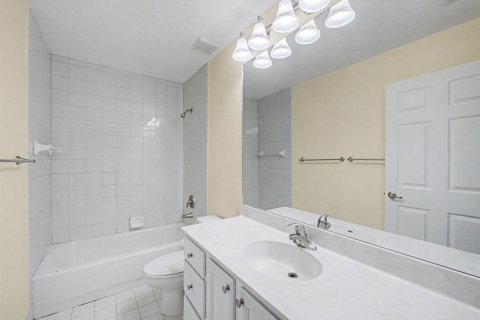 Villa ou maison à vendre à Stuart, Floride: 4 chambres, 214.79 m2 № 2086370 - photo 23