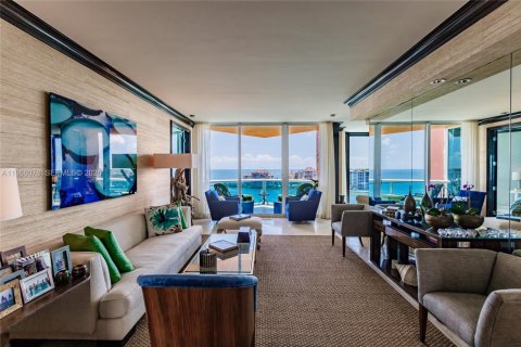 Condo à Miami Beach, Floride, 2 chambres  № 2027883