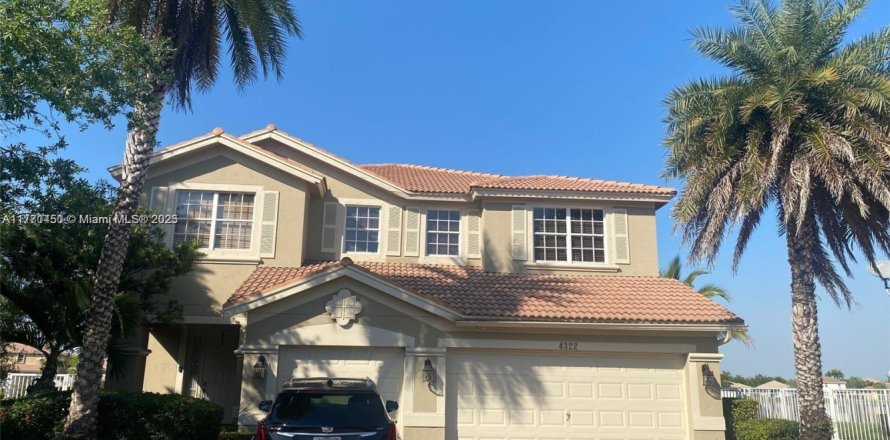 Casa en Weston, Florida 5 dormitorios, 290.97 m2 № 1731867