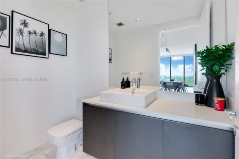 Condominio en venta en Miami, Florida, 2 dormitorios, 129.32 m2 № 1995304 - foto 14