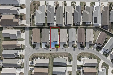 House in The Villages, Florida 2 bedrooms, 116.87 sq.m. № 2093056 - photo 29