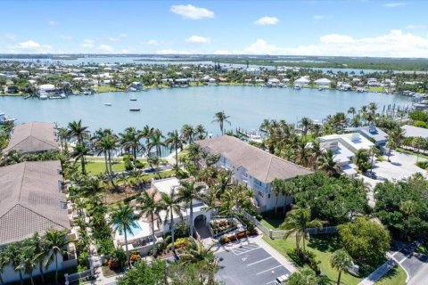 Townhouse in St. Lucie, Florida 3 bedrooms, 140.93 sq.m. № 2187483 - photo 7