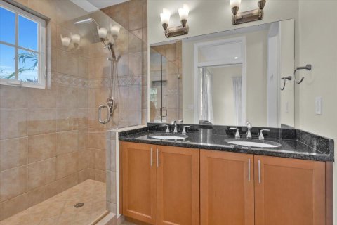 Townhouse in St. Lucie, Florida 3 bedrooms, 140.93 sq.m. № 2187483 - photo 28