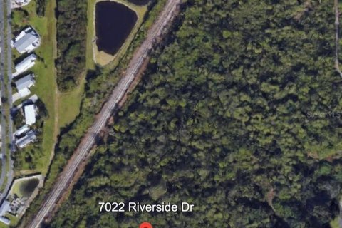 Land in Punta Gorda, Florida № 1833461 - photo 1