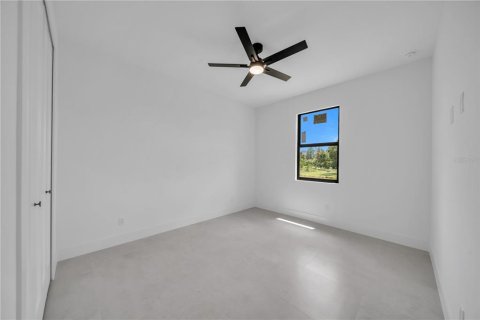Casa en venta en Lehigh Acres, Florida, 4 dormitorios, 165.18 m2 № 2097214 - foto 23