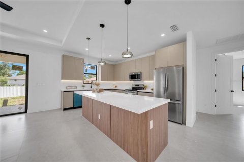Casa en venta en Lehigh Acres, Florida, 4 dormitorios, 165.18 m2 № 2097214 - foto 9