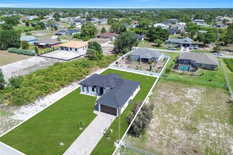 Casa en venta en Lehigh Acres, Florida, 4 dormitorios, 165.18 m2 № 2097214 - foto 4