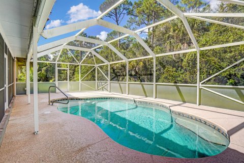 House in St. Lucie, Florida 3 bedrooms, 226.87 sq.m. № 2183073 - photo 26