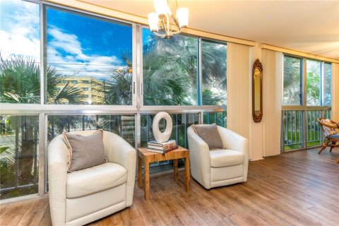 Condominio en venta en Belleair Bluffs, Florida, 2 dormitorios, 136.57 m2 № 2210884 - foto 27