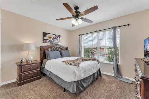 House in Kissimmee, Florida 8 bedrooms, 267.65 sq.m. № 1911128 - photo 27