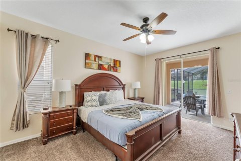 House in Kissimmee, Florida 8 bedrooms, 267.65 sq.m. № 1911128 - photo 10