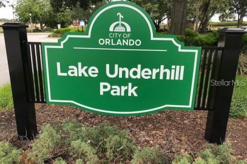 Condo in Orlando, Florida, 1 bedroom  № 2215460 - photo 15