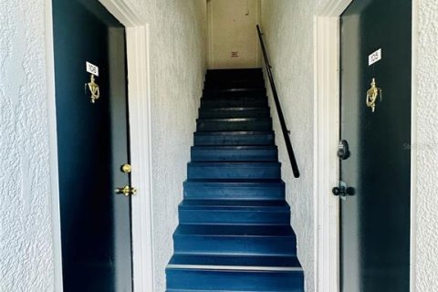 Condo in Orlando, Florida, 1 bedroom  № 2215460 - photo 3