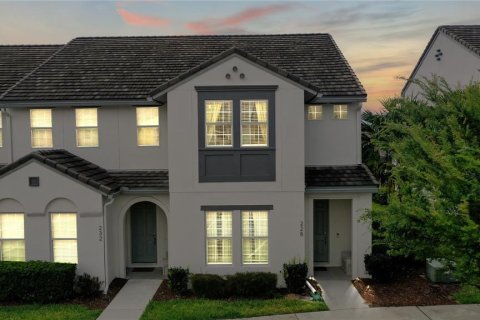 Townhouse in Davenport, Florida 4 bedrooms, 194.54 sq.m. № 1718931 - photo 3