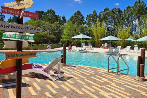 Townhouse in Davenport, Florida 4 bedrooms, 194.54 sq.m. № 1718931 - photo 30