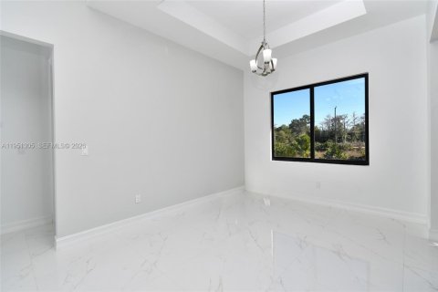 Купить виллу или дом в Лихай-Эйкерс, Флорида 4 спальни, № 2006312 - фото 24