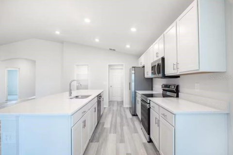 Villa ou maison à vendre à Riverview, Floride: 4 chambres, 168.99 m2 № 2410283 - photo 7