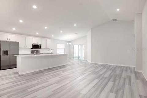 Villa ou maison à vendre à Riverview, Floride: 4 chambres, 168.99 m2 № 2410283 - photo 8