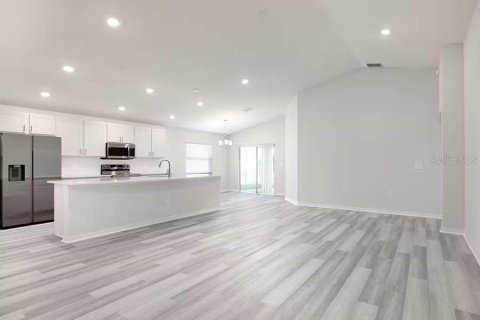 Villa ou maison à vendre à Riverview, Floride: 4 chambres, 168.99 m2 № 2410283 - photo 5