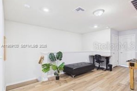 Commercial property in Davenport, Florida 5 bedrooms, 213.02 sq.m. № 2099017 - photo 16