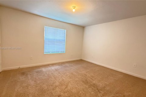 Adosado en venta en Florida City, Florida, 3 dormitorios, 127.83 m2 № 1937957 - foto 9