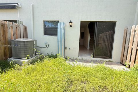 Adosado en venta en Florida City, Florida, 3 dormitorios, 127.83 m2 № 1937957 - foto 20