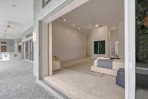 Купить виллу или дом в Сарасота, Флорида 10 комнат, 383.78м2, № 1912082 - фото 21