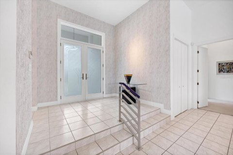 Купить виллу или дом в Сарасота, Флорида 10 комнат, 383.78м2, № 1912082 - фото 5
