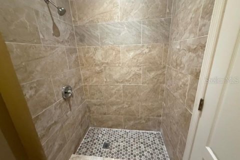 Villa ou maison à louer à Orlando, Floride: 4 chambres, 241.92 m2 № 2108608 - photo 19