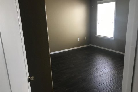 Villa ou maison à louer à Orlando, Floride: 4 chambres, 241.92 m2 № 2108608 - photo 12
