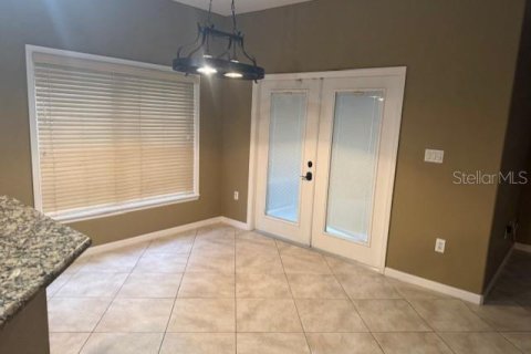 Villa ou maison à louer à Orlando, Floride: 4 chambres, 241.92 m2 № 2108608 - photo 18