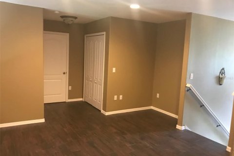 Villa ou maison à louer à Orlando, Floride: 4 chambres, 241.92 m2 № 2108608 - photo 11